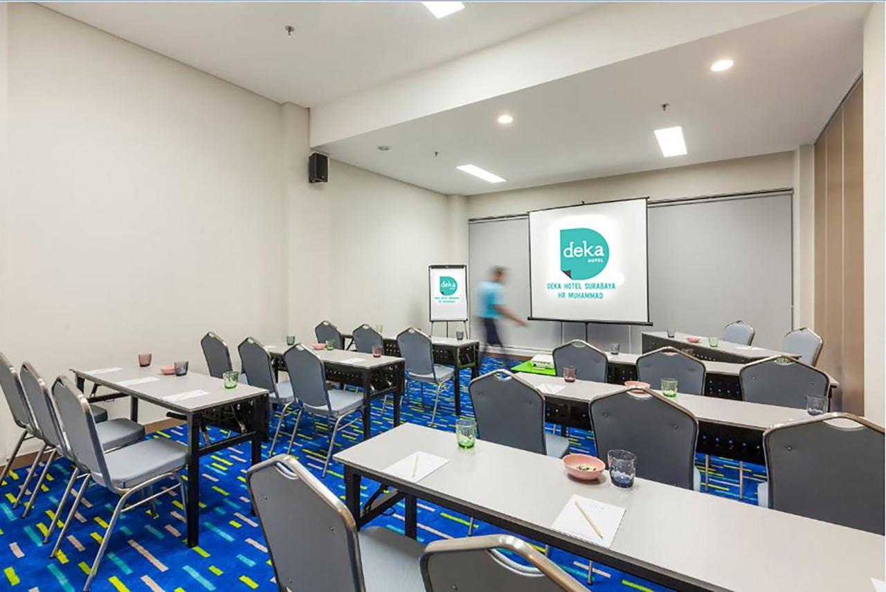 Deka Hotel Surabaya Hr Muhammad Exteriör bild